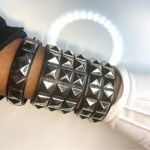 3 PCs Gothic PU leather studded Bracelets - Silver studs bracelets